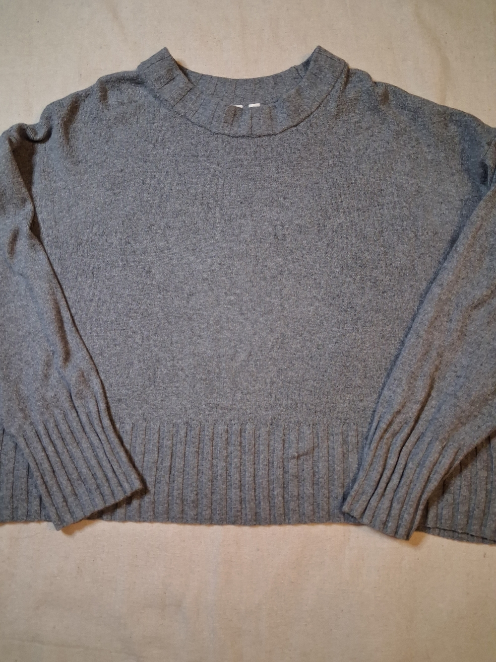 GAP Heather Gray Cropped Crewneck Sweater Women's Size XXL